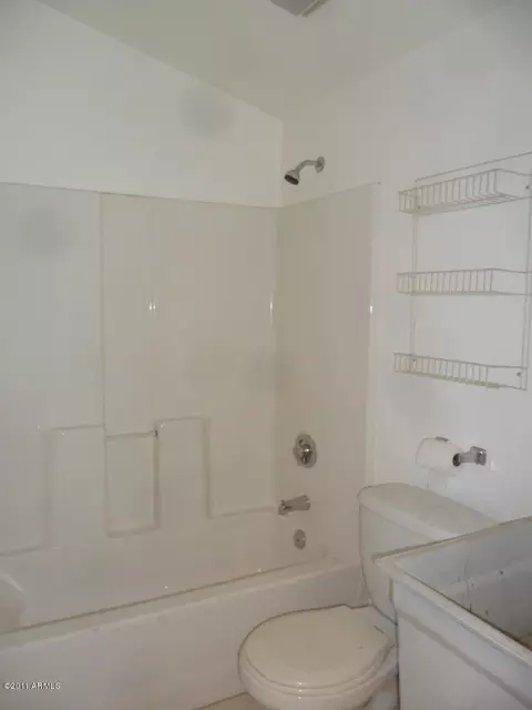 3854 E Vineyard Rd, Phoenix, AZ 85042 photo 28