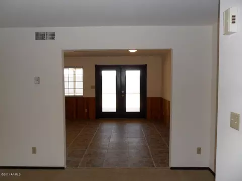 3854 E Vineyard Rd, Phoenix, AZ 85042 photo 34