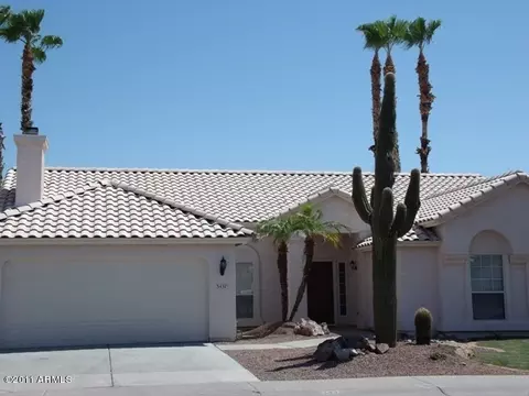 3437 E Rosemonte Dr, Phoenix, AZ 85050 photo 1
