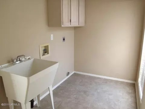 3437 E Rosemonte Dr, Phoenix, AZ 85050 photo 12