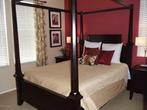 4232 E Nightingale Ln, Gilbert, AZ 85298 photo 12