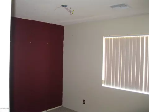228 W 18th Ave, Apache Junction, AZ 85120 photo 2