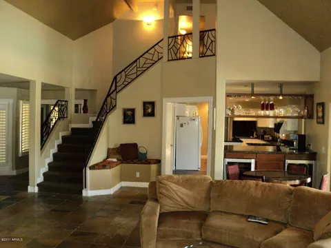 4521 E Cholla St, Phoenix, AZ 85028 photo 9