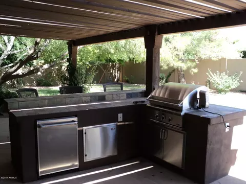 4521 E Cholla St, Phoenix, AZ 85028 photo 7