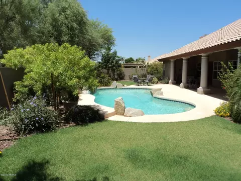 1835 E South Fork Dr, Phoenix, AZ 85048 photo 14
