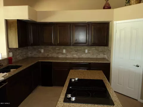 1835 E South Fork Dr, Phoenix, AZ 85048 photo 9