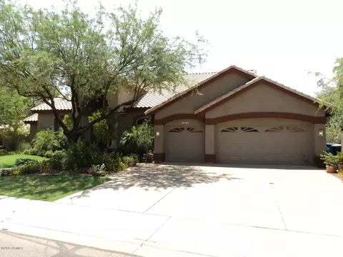 1835 E South Fork Dr, Phoenix, AZ 85048 photo 2