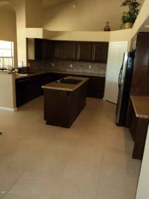 1835 E South Fork Dr, Phoenix, AZ 85048 photo 8