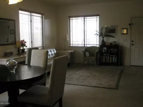 4462 E Del Rio St, Gilbert, AZ 85295 photo 9