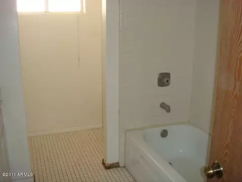 2516 E Malibu Dr, Tempe, AZ 85282 photo 7