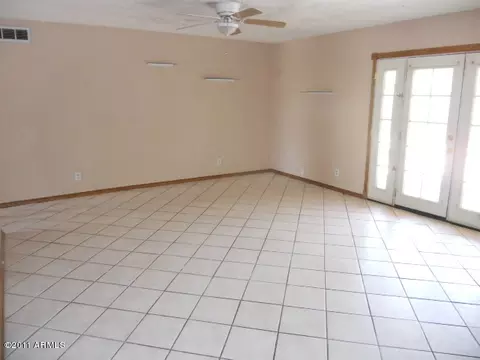 1143 E Garnet Cir, Mesa, AZ 85204 photo 4