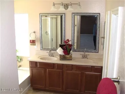 3296 E Merlot St, Gilbert, AZ 85298 photo 27