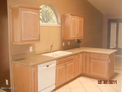 3363 E Hampton Ave, Mesa, AZ 85204 photo 2