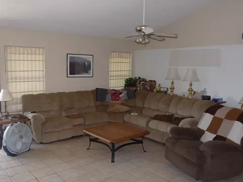 1226 E Taro Ln, Phoenix, AZ 85024 photo 2