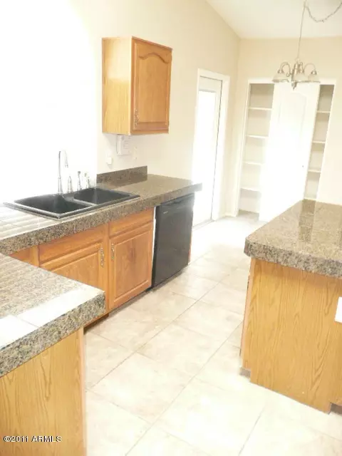 2418 E Rockledge Rd, Phoenix, AZ 85048 photo 6