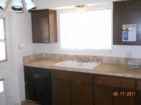 724 S Oracle --, Mesa, AZ 85204 photo 3