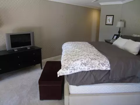 2241 E Sahuaro Dr, Phoenix, AZ 85028 photo 12