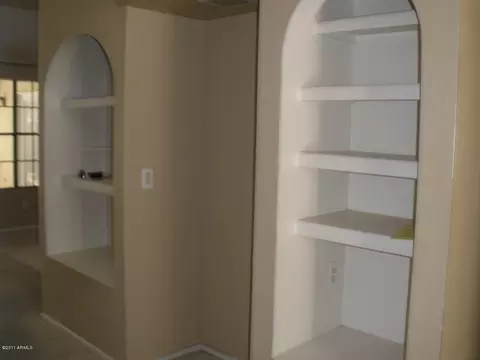1815 E Vinedo Ln, Tempe, AZ 85284 photo 2
