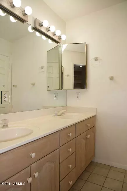 623 W Peralta Ave, Mesa, AZ 85210 photo 16