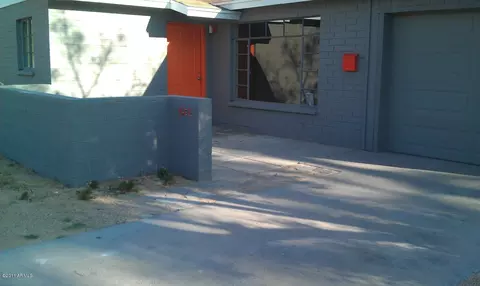 517 E Butler Dr, Phoenix, AZ 85020 photo 3