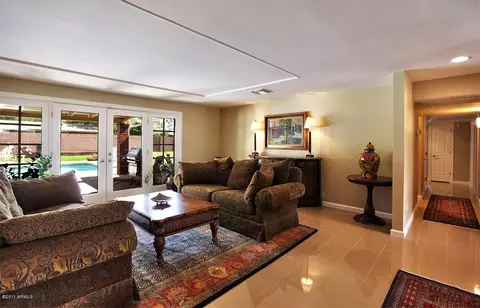 3720 E Highland Ave, Phoenix, AZ 85018 photo 5