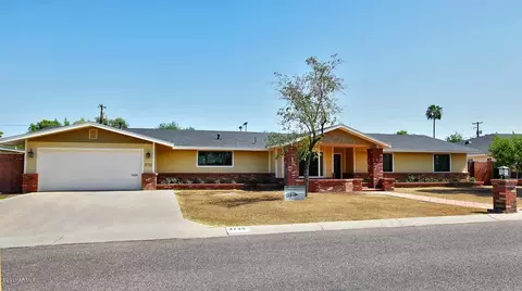 3720 E Highland Ave, Phoenix, AZ 85018 photo 1