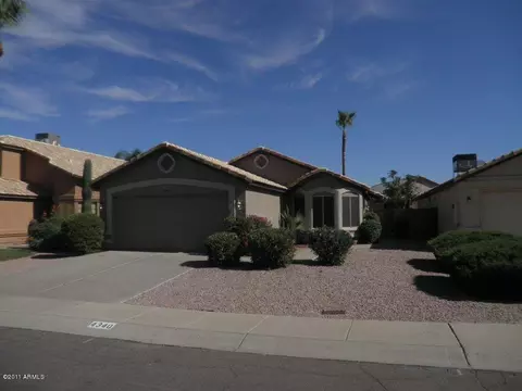 4340 E Siesta Ln, Phoenix, AZ 85050 photo 1