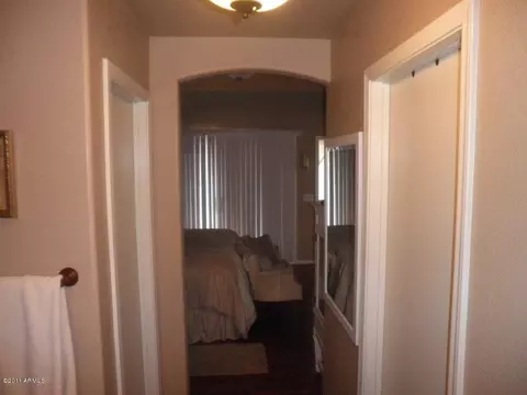 4340 E Siesta Ln, Phoenix, AZ 85050 photo 5