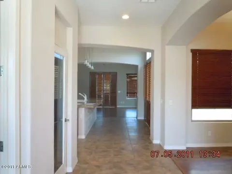 4258 E Indigo St, Gilbert, AZ 85298 photo 2