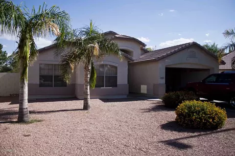 2255 E Austin Dr, Gilbert, AZ 85296 photo 3