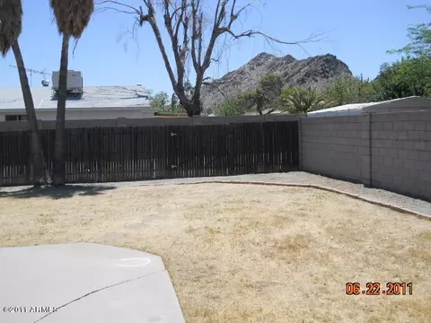 2219 E Paradise Dr, Phoenix, AZ 85028 photo 8