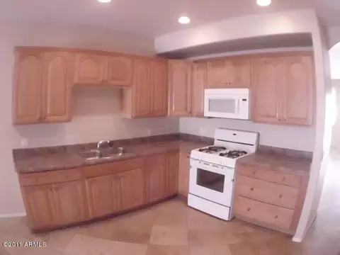 530 E Vogel Ave, Phoenix, AZ 85020 photo 5
