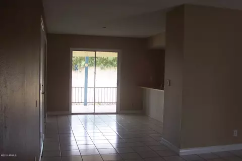 2202 W Behrend Dr, Phoenix, AZ 85027 photo 4