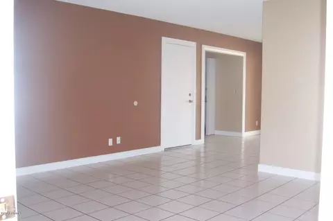 2202 W Behrend Dr, Phoenix, AZ 85027 photo 3