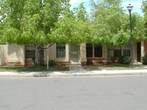 862 E Vaughn Ave, Gilbert, AZ 85234 photo 1