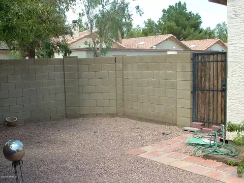 862 E Vaughn Ave, Gilbert, AZ 85234 photo 13