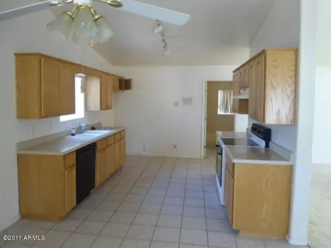 2349 S Cactus Rd, Apache Junction, AZ 85119 photo 2