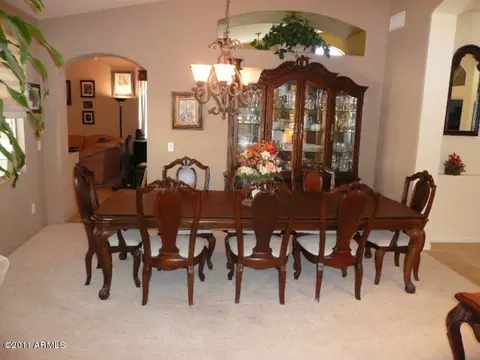 926 E Liberty Ln, Gilbert, AZ 85296 photo 6