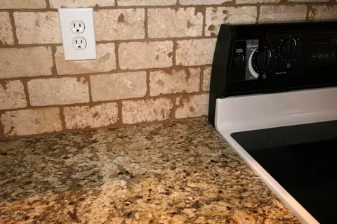 9858 E Osage Ave, Mesa, AZ 85212 photo 8