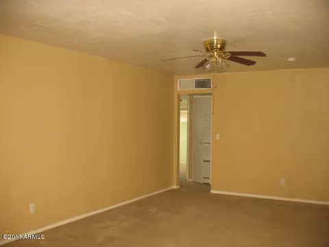 940 E Bethany Home Rd, Phoenix, AZ 85014 photo 4