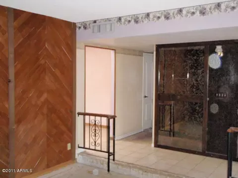 42 E Hampton Ave, Mesa, AZ 85210 photo 3