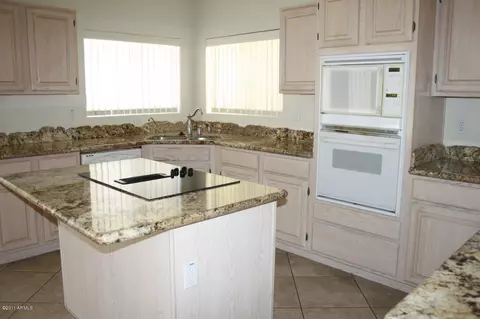 1972 E Brentrup Dr, Tempe, AZ 85283 photo 7