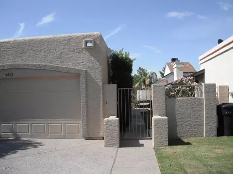 4202 E Caballero Cir, Mesa, AZ 85205 photo 5