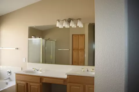 1089 E Gail Dr, Gilbert, AZ 85296 photo 8