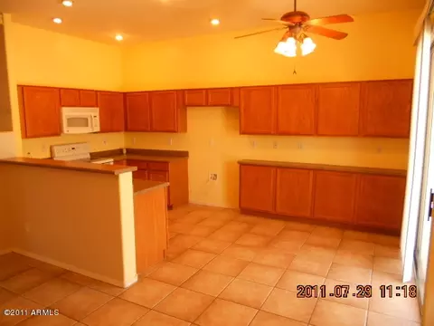 2782 E Harwell Rd, Gilbert, AZ 85234 photo 5