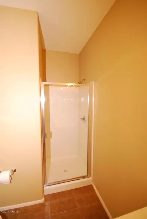 1409 E Chestnut Ln, Gilbert, AZ 85298 photo 8