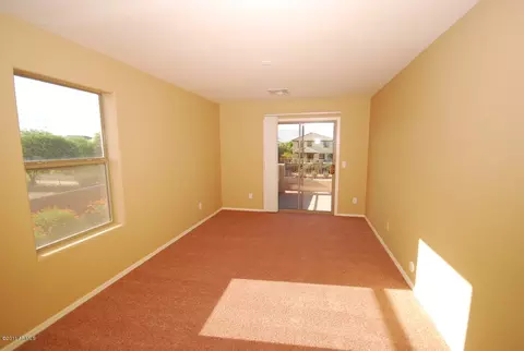 1409 E Chestnut Ln, Gilbert, AZ 85298 photo 12