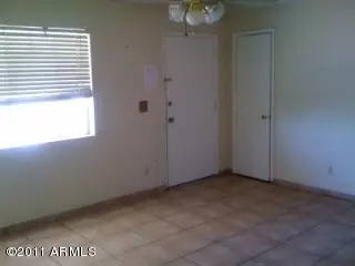 533 S 75th Pl, Mesa, AZ 85208 photo 2