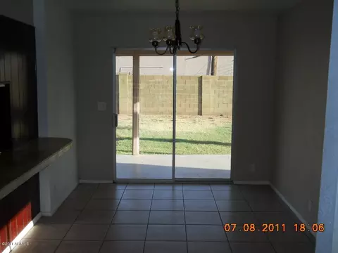 1607 W 4th Pl, Mesa, AZ 85201 photo 3
