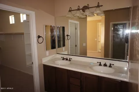 1638 E Indigo St, Gilbert, AZ 85298 photo 8